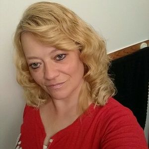 Meet your Posher, Shelley